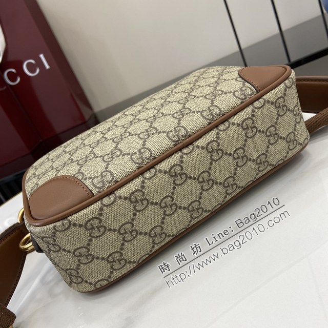 Gucci專櫃古馳最新款Emblem男士旅行系列斜挎包肩背包 jh2583型號：821216